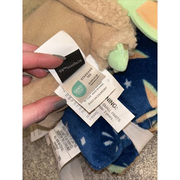 Star Wars Mandalorian Baby Yoda 3‎ Piece Travel Set With Plush NWT - Picture 7 of 8